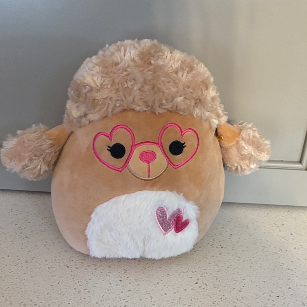 Squishmallow 8”  Jacinda The Poodle Plush